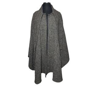 Vintage Wool Poncho Cape Penguin by M. Liman Co. 60s Tweed Sz Petite Open Front